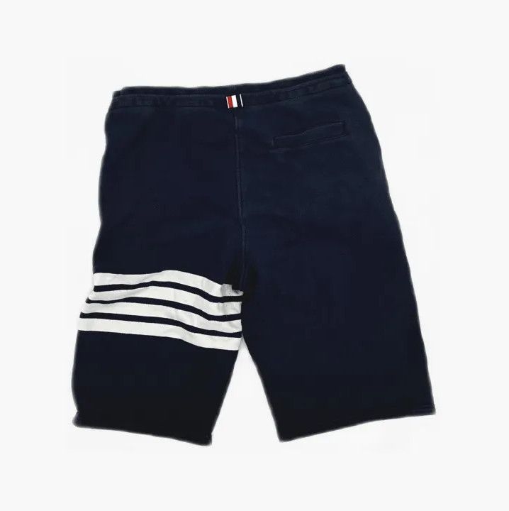 Thom Browne Thom Browne Classic Stripe Sports Shorts in Navy Blue Size US 30 / EU 46 - 3 Thumbnail