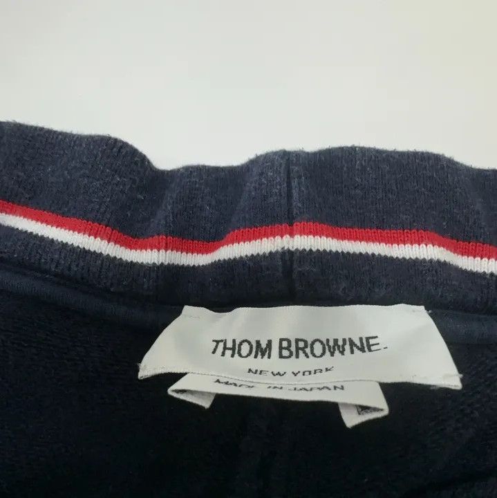 Thom Browne Thom Browne Classic Stripe Sports Shorts in Navy Blue Size US 30 / EU 46 - 5 Thumbnail