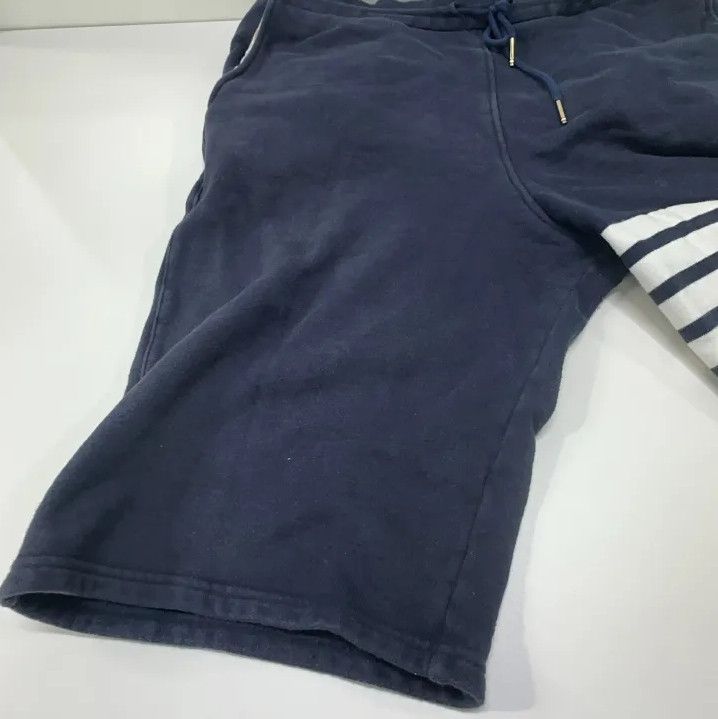 Thom Browne Thom Browne Classic Stripe Sports Shorts in Navy Blue Size US 30 / EU 46 - 11 Thumbnail