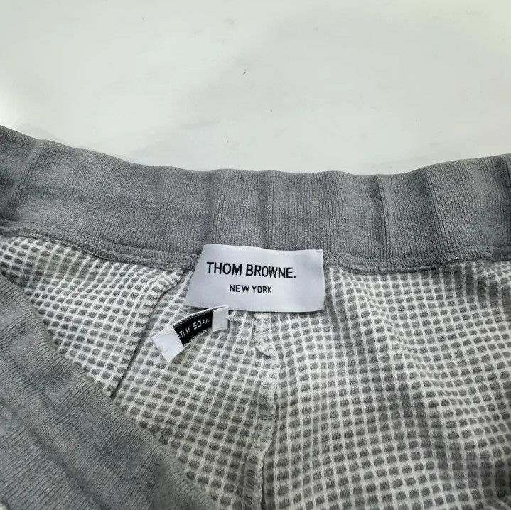 Thom Browne Thom Browne SS22 Gray Knitted Casual Shorts Size US 34 / EU 50 - 5 Thumbnail