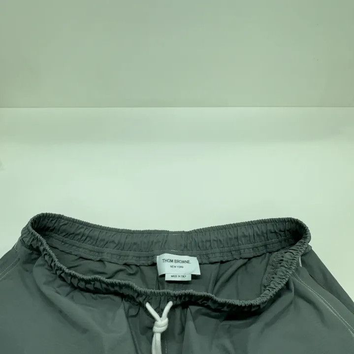 Thom Browne Thom Browne Grey Drawstring Casual Shorts for Men Size US 36 / EU 52 - 7 Thumbnail
