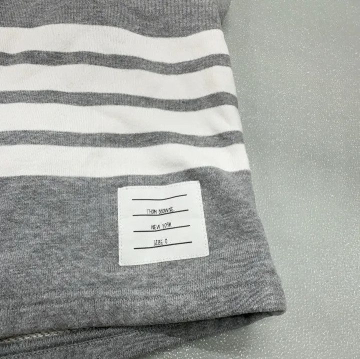 Thom Browne Thom Browne Classic Stripe Relaxed Grey Shorts Size US 26 / EU 42 - 6 Thumbnail
