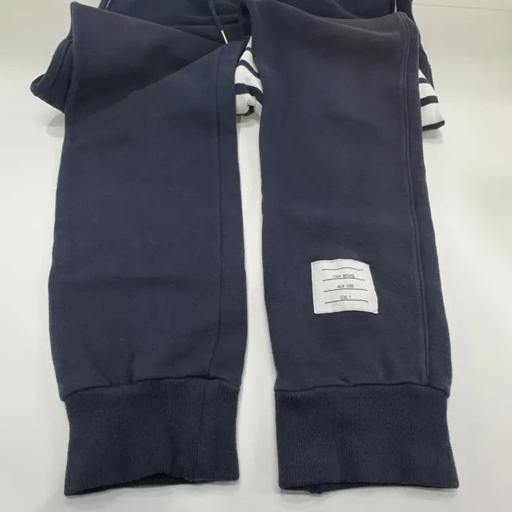 Thom Browne Thom Browne Classic Striped Casual Jogger Pants Size US 30 / EU 46 - 12 Thumbnail