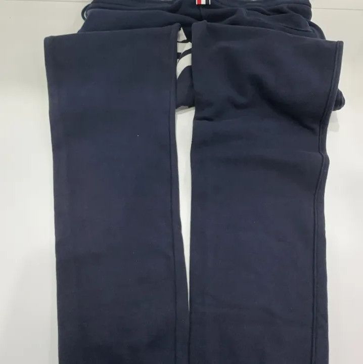 Thom Browne Thom Browne Classic Striped Casual Jogger Pants Size US 30 / EU 46 - 15 Thumbnail