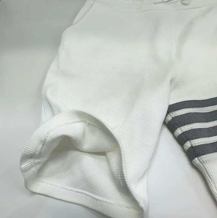 Thom Browne Thom Browne White Striped Sports Shorts for Men Size US 34 / EU 50 - 9 Thumbnail