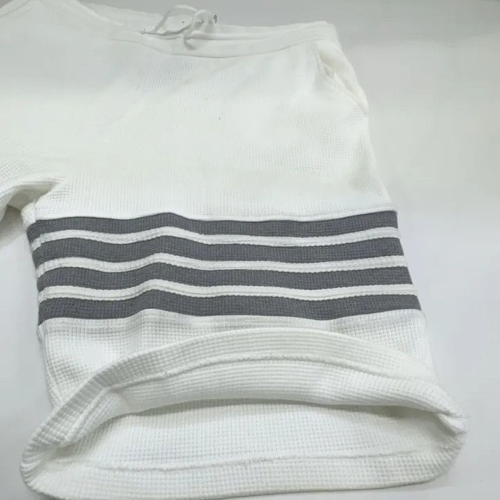 Thom Browne Thom Browne White Striped Sports Shorts for Men Size US 34 / EU 50 - 10 Thumbnail
