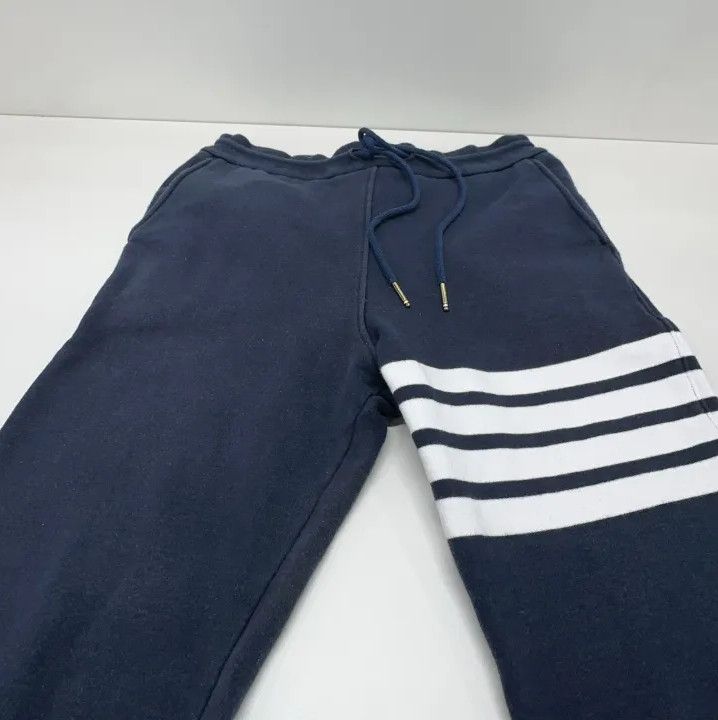 Thom Browne Thom Browne Striped Athletic Sweatpants for Men Size US 30 / EU 46 - 10 Thumbnail