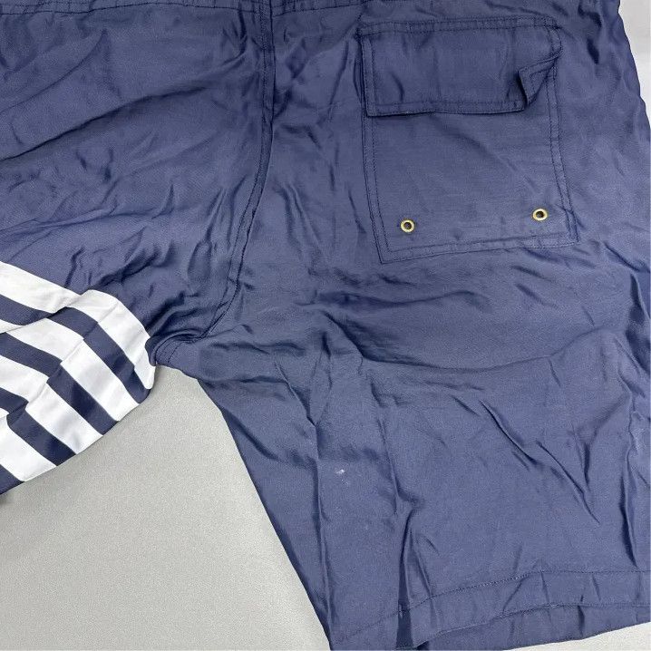 Thom Browne Thom Browne Classic Stripe Casual Shorts for Summer Size 28" / US 6 / IT 42 - 7 Thumbnail