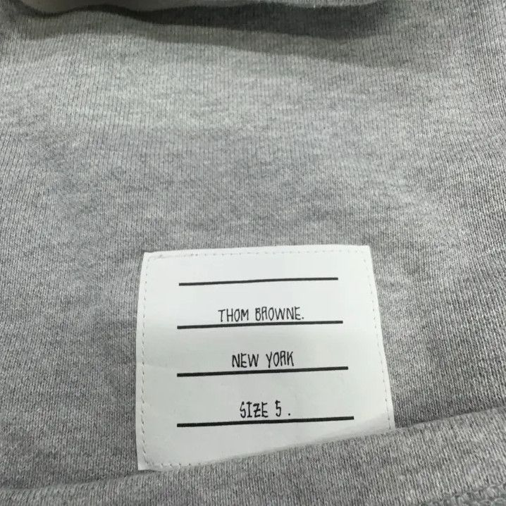 Thom Browne Thom Browne Classic Gray Striped Casual Shorts Size US 34 / EU 50 - 3 Thumbnail