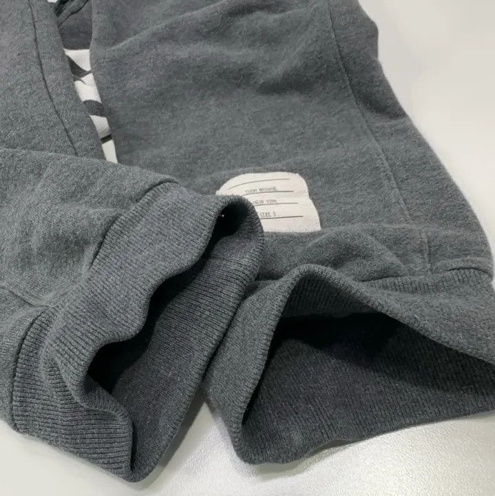 Thom Browne Thom Browne Gray Striped Athletic Sweatpants Size US 34 / EU 50 - 12 Thumbnail