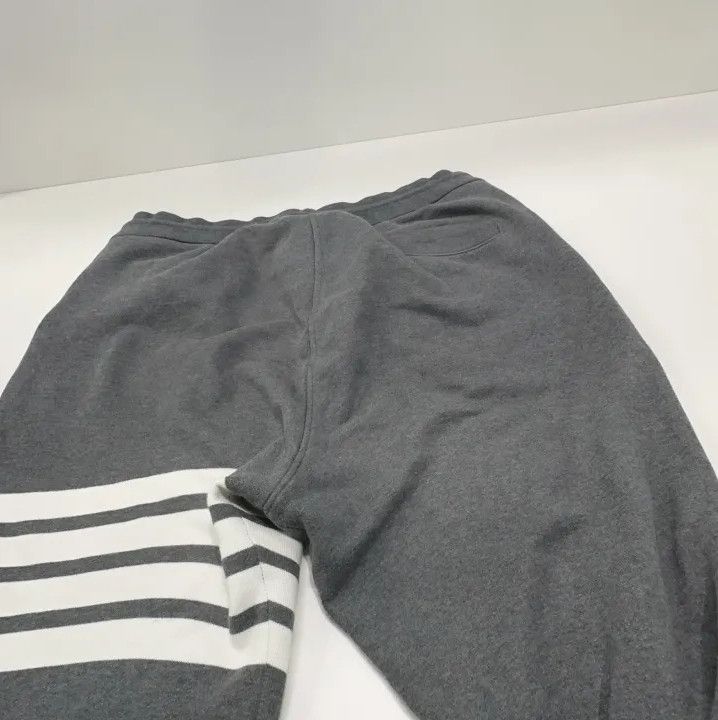 Thom Browne Thom Browne Gray Striped Athletic Sweatpants Size US 34 / EU 50 - 13 Thumbnail