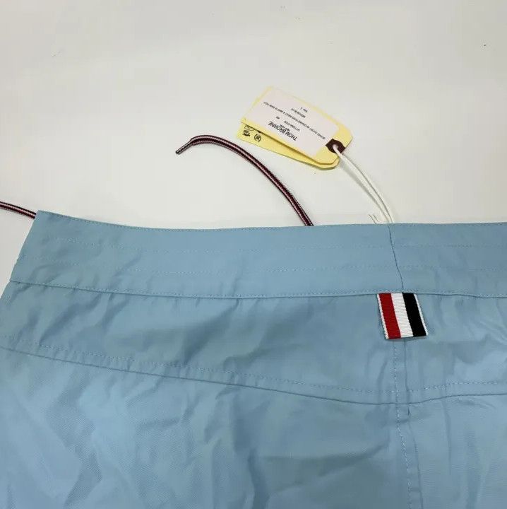 Thom Browne Thom Browne Classic Quad Stripe Casual Shorts Size US 34 / EU 50 - 9 Thumbnail