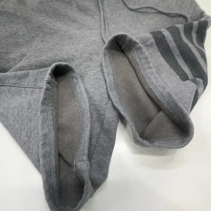 Thom Browne Thom Browne Gray Striped Casual Shorts Size US 30 / EU 46 - 10 Thumbnail