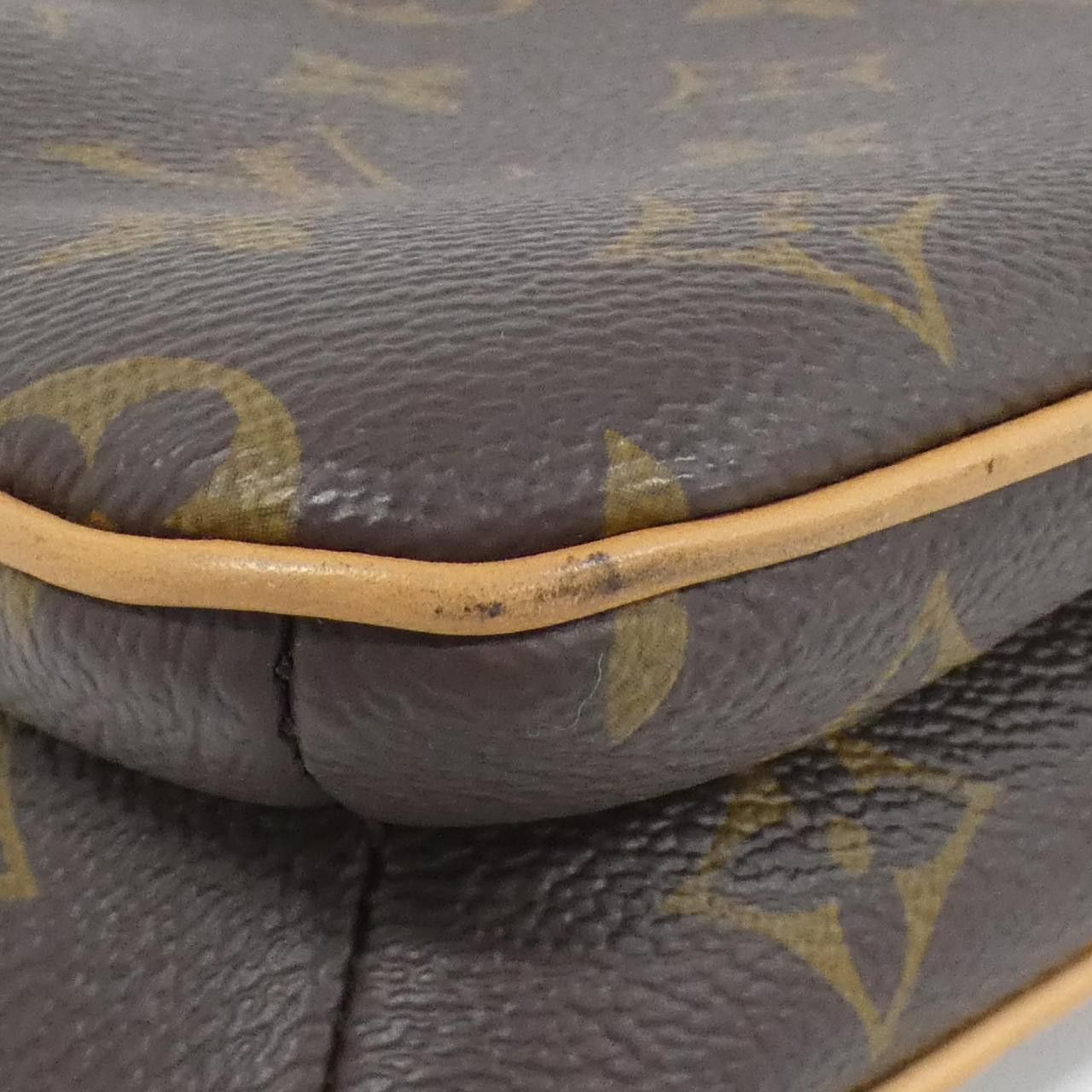 Louis Vuitton Louis Vuitton Louis Vuitton Pochette Liv Monogram Shoulder Bag Textile Shoulder Bag M83008 DUTY FREE for USA Size ONE SIZE - 3 Thumbnail