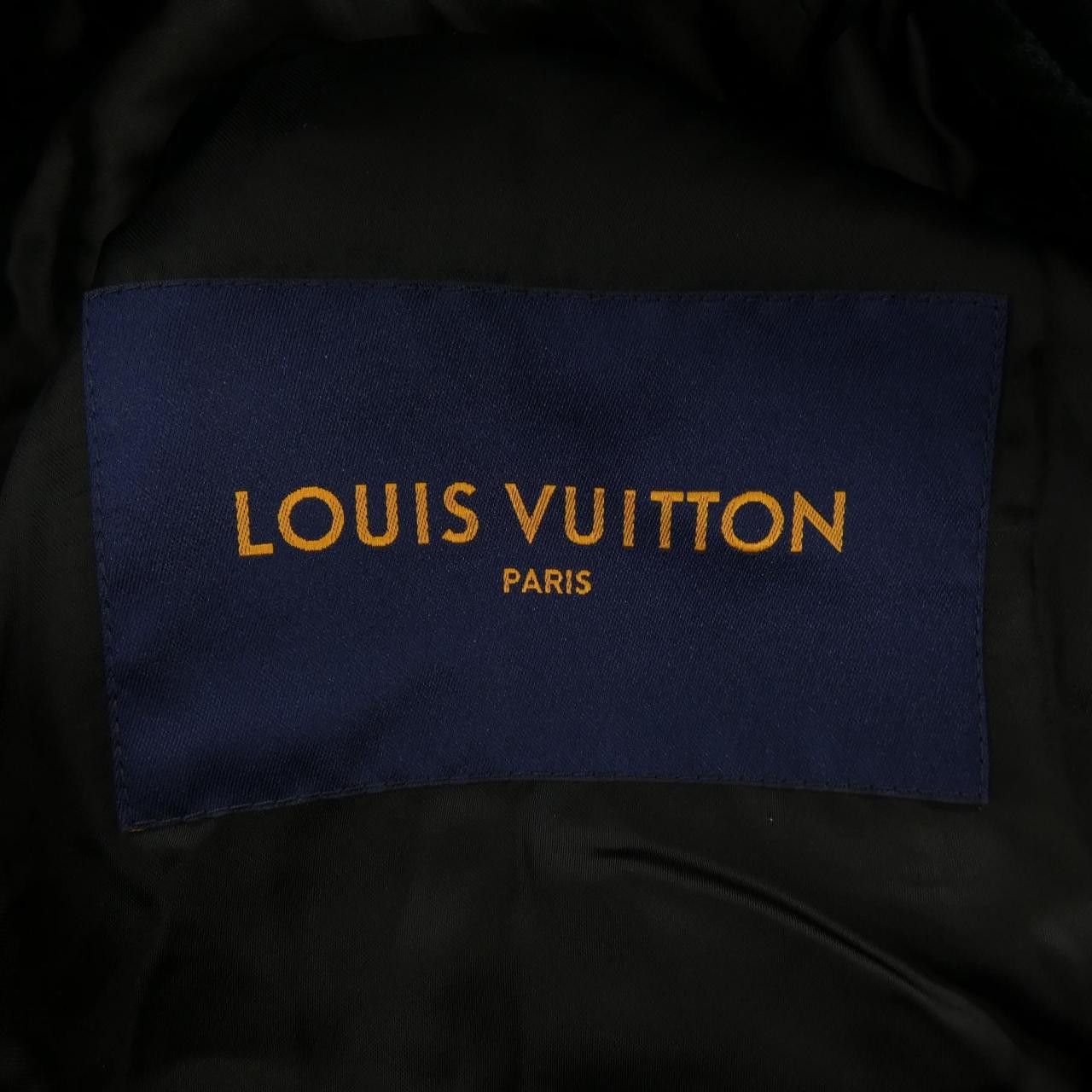 Louis Vuitton Louis Vuitton Louis Vuitton Leather Jacket Leather Outerwear HRL48ETV8 DUTY FREE for USA Size ONE SIZE - 4 Thumbnail
