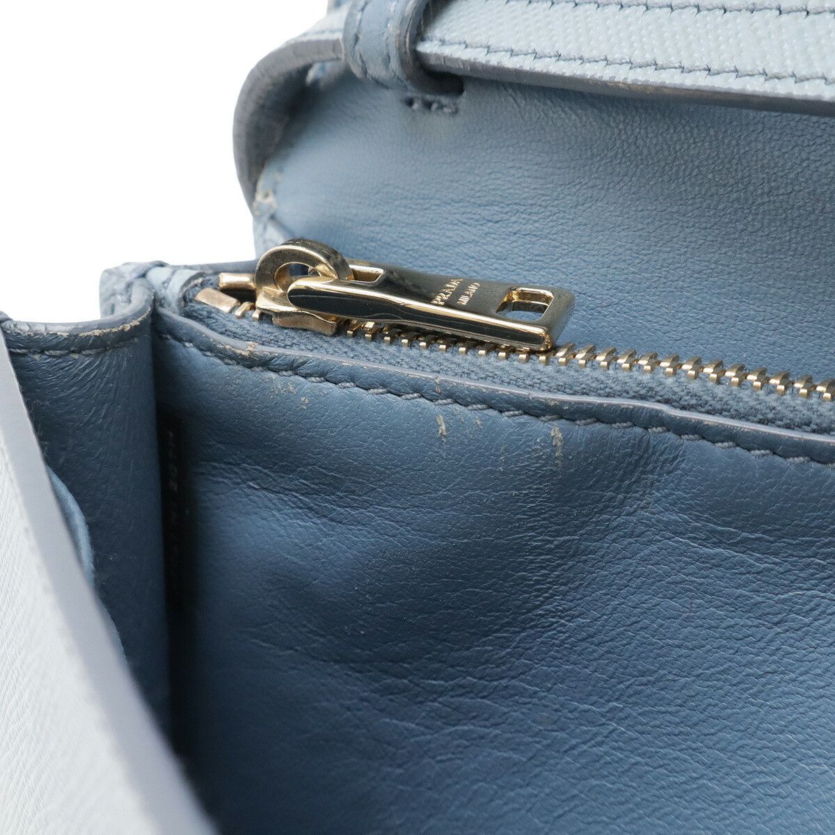 Prada Prada Prada Saffiano 2way Shoulder Bag Leather Shoulder DUTY FREE for USA Size ONE SIZE - 7 Thumbnail