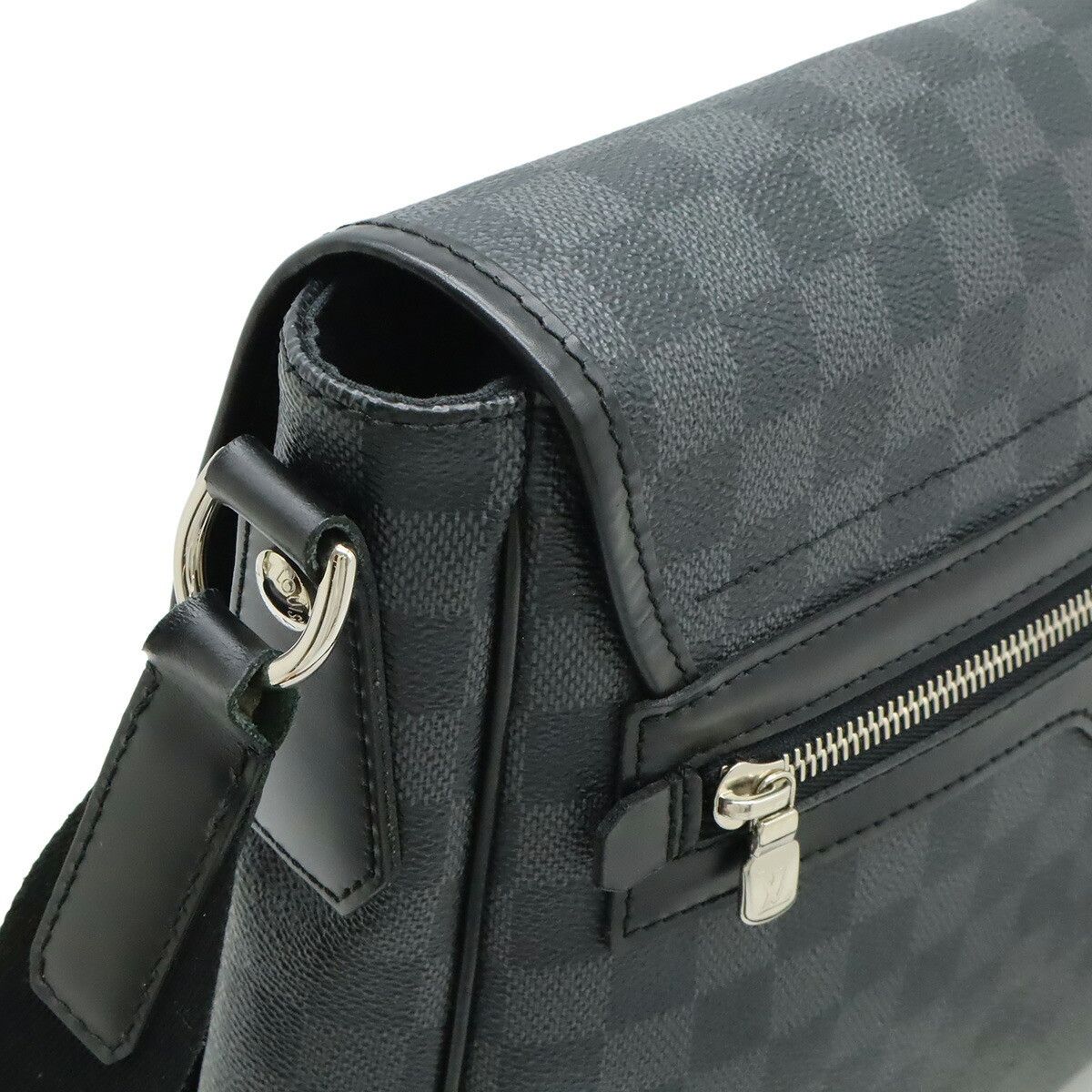 Louis Vuitton Louis Vuitton Louis Vuitton Daniel MM Damier Graphite Shoulder Bag Textile Shoulder Bag N58029 DUTY FREE for USA Size ONE SIZE - 4 Thumbnail