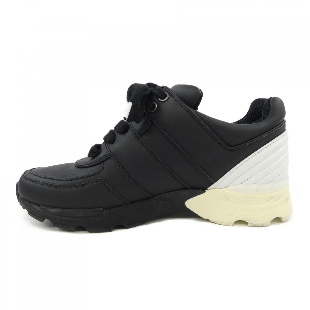 Chanel Chanel Chanel G31711 Sneakers Textile Shoes G31711 DUTY FREE for USA Size ONE SIZE - 2 Thumbnail
