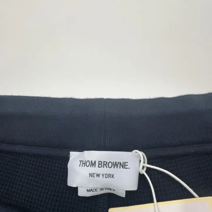 Thom Browne Thom Browne Classic Waffle Knit Joggers for Men Size US 36 / EU 52 - 4 Thumbnail