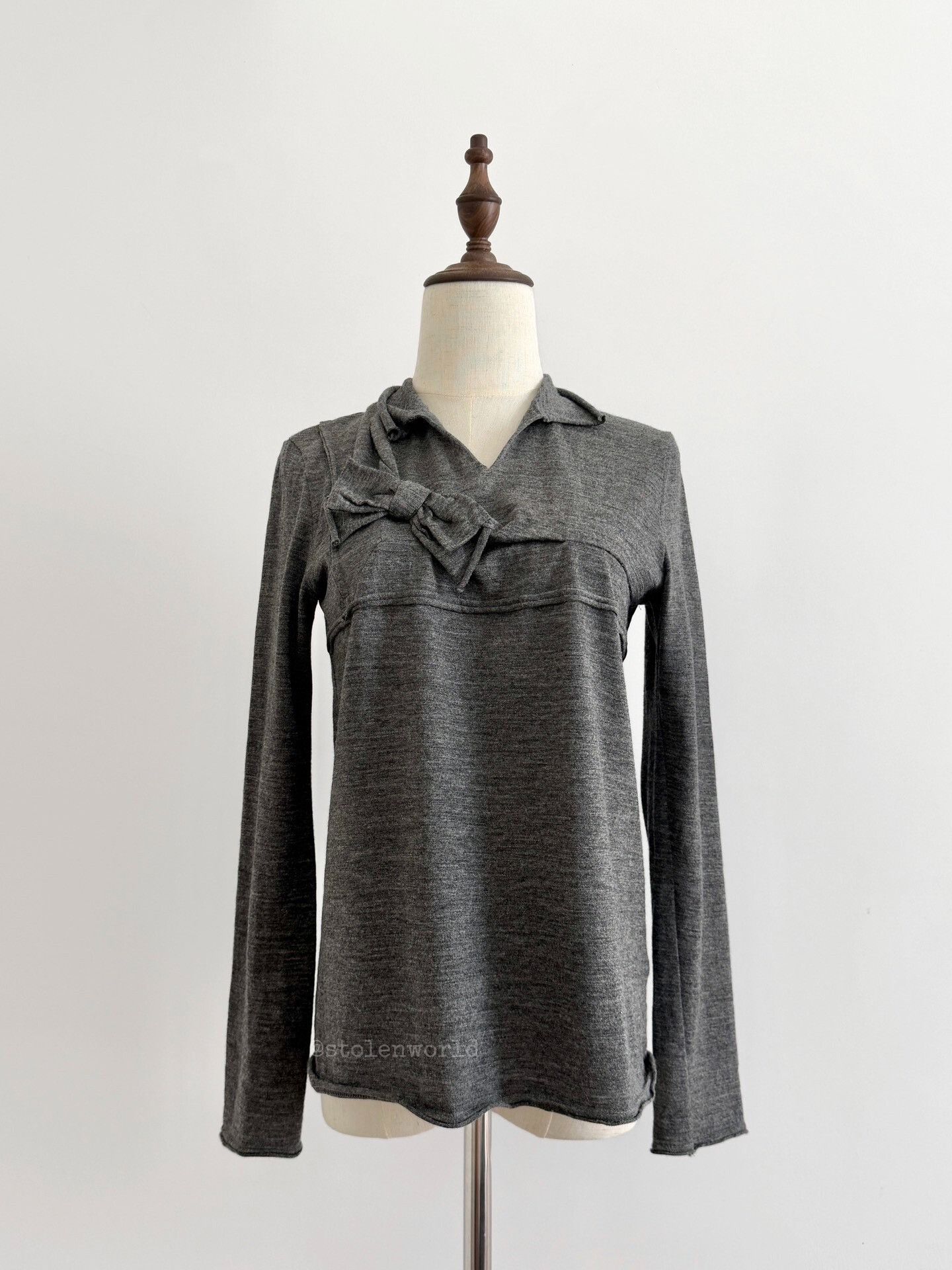 Comme des Garcons gray wool top with bow detail Size M / US 6-8 / IT 42-44 - 5 Thumbnail