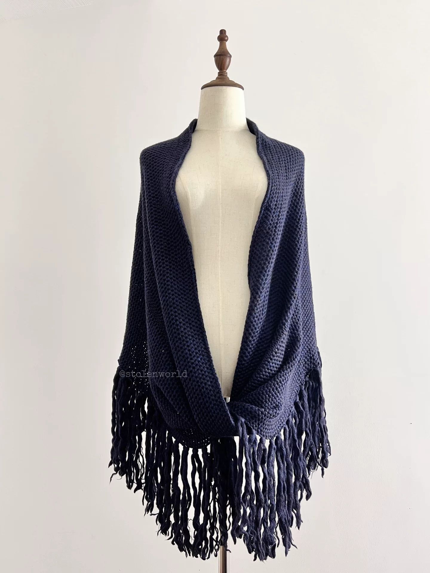 Y's soft wool fringed shawl in navy blue Size ONE SIZE - 5 Thumbnail