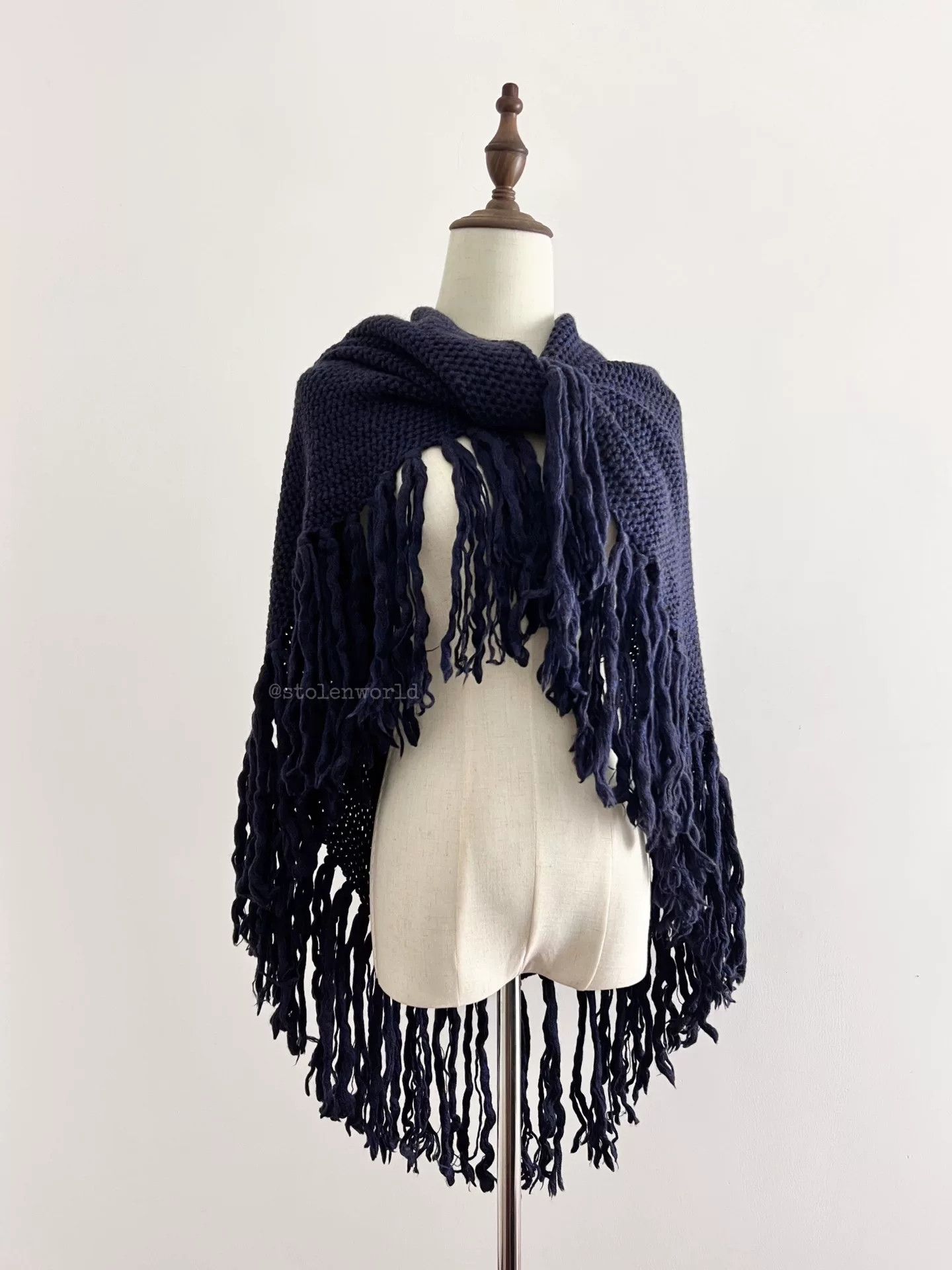Y's soft wool fringed shawl in navy blue Size ONE SIZE - 2 Thumbnail