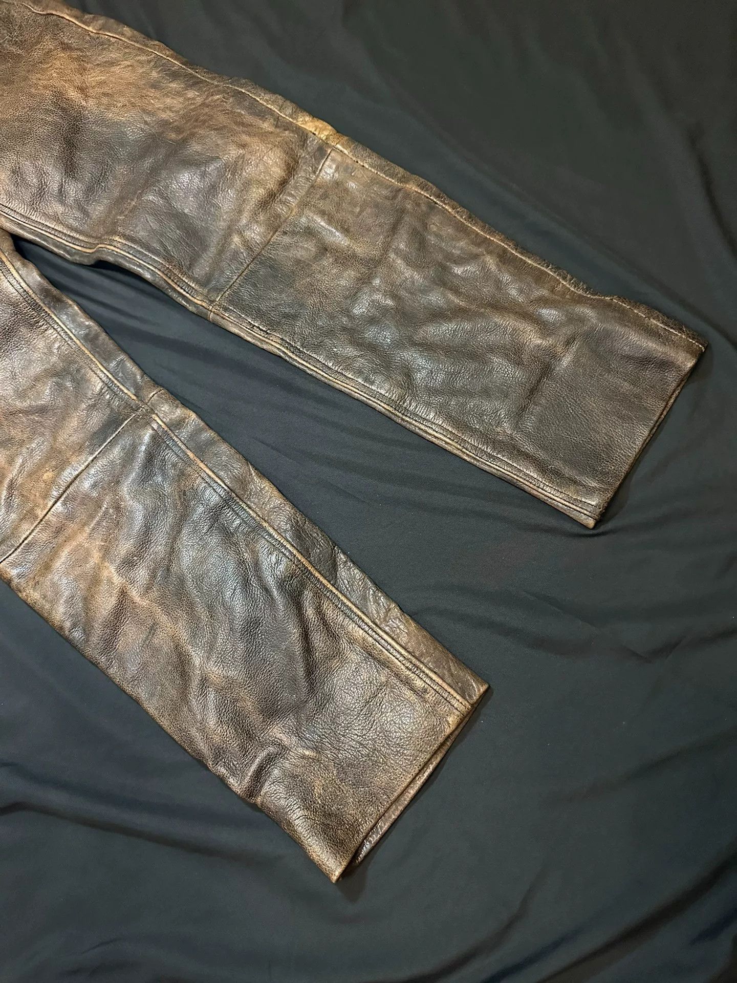 Vintage vintage leather pants with distressed details Size US 34 / EU 50 - 2 Thumbnail