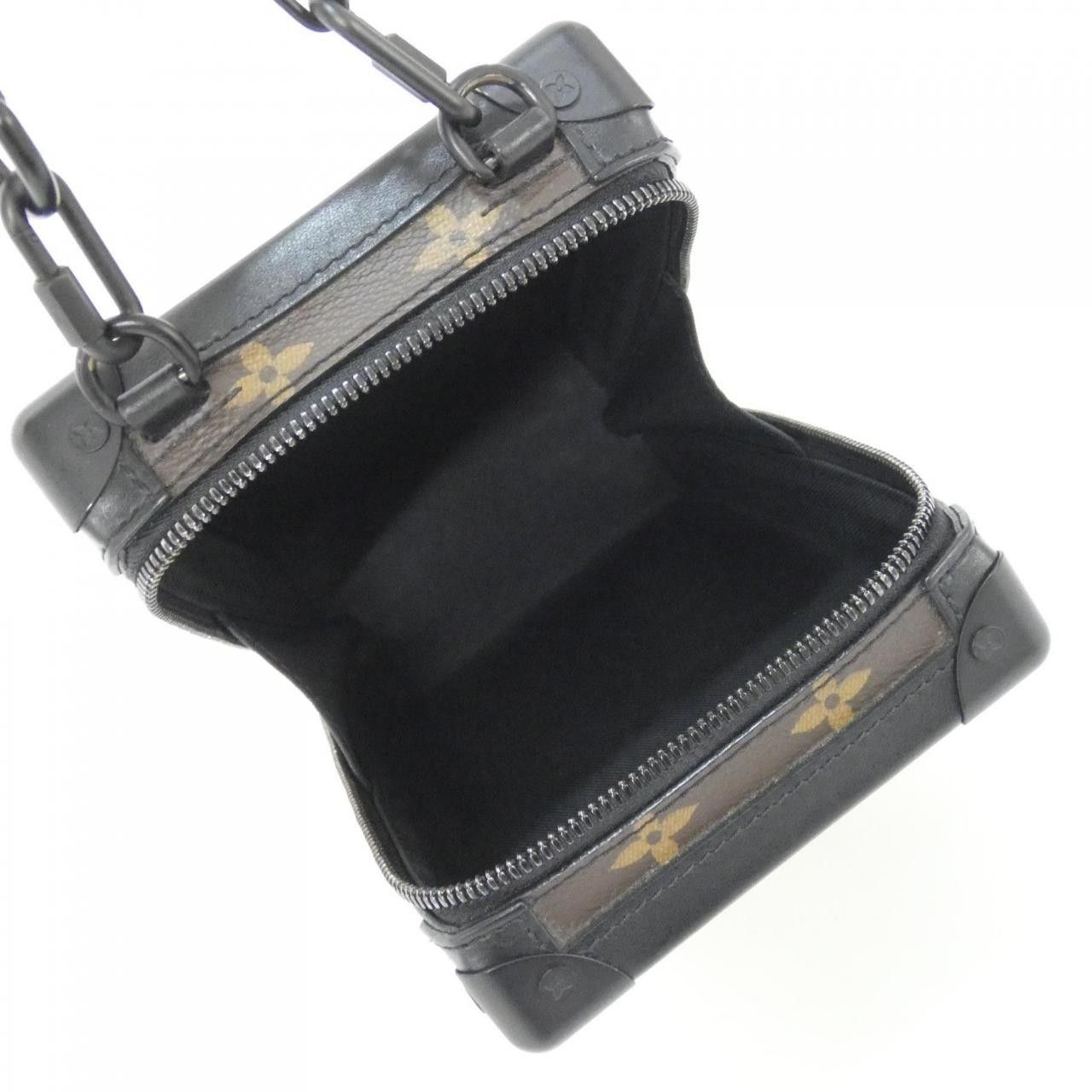 Louis Vuitton Louis Vuitton Louis Vuitton Monogram Soft Trunk Shoulder Bag Textile Shoulder Bag M45079 DUTY FREE for USA Size ONE SIZE - 8 Thumbnail