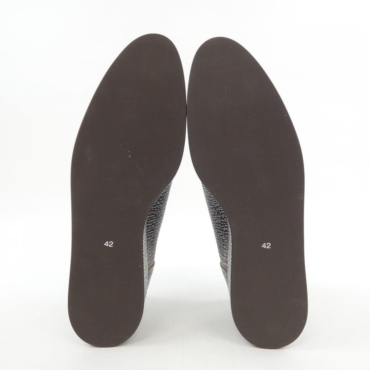 Other Other SOIIHM Shoes Leather Shoes DUTY FREE for USA Size ONE SIZE - 4 Thumbnail