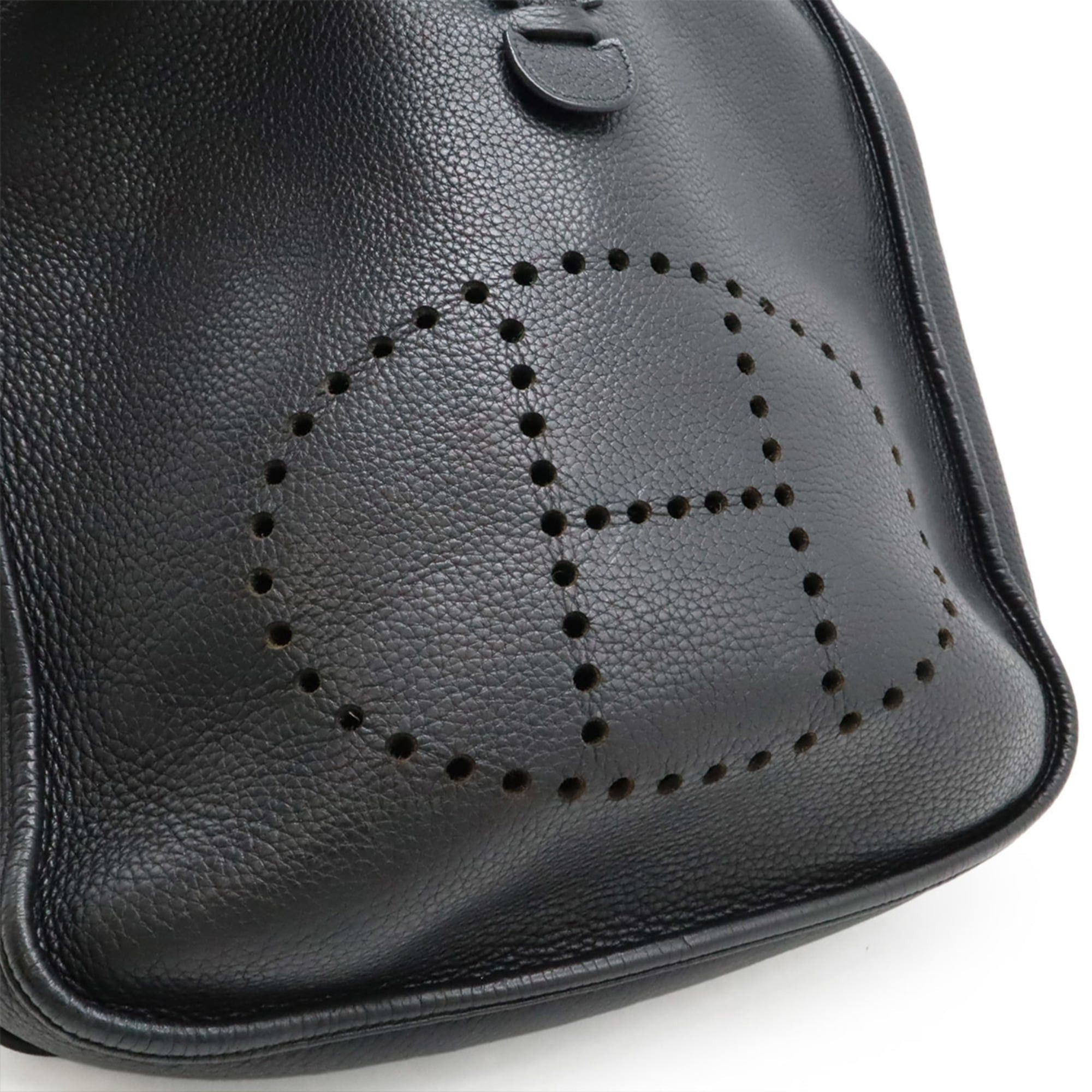 Hermes HERMES Evelyn 3 III GM Shoulder Bag in Taurillon Clemence Leather, Black, with T Stamp Size ONE SIZE - 10 Thumbnail