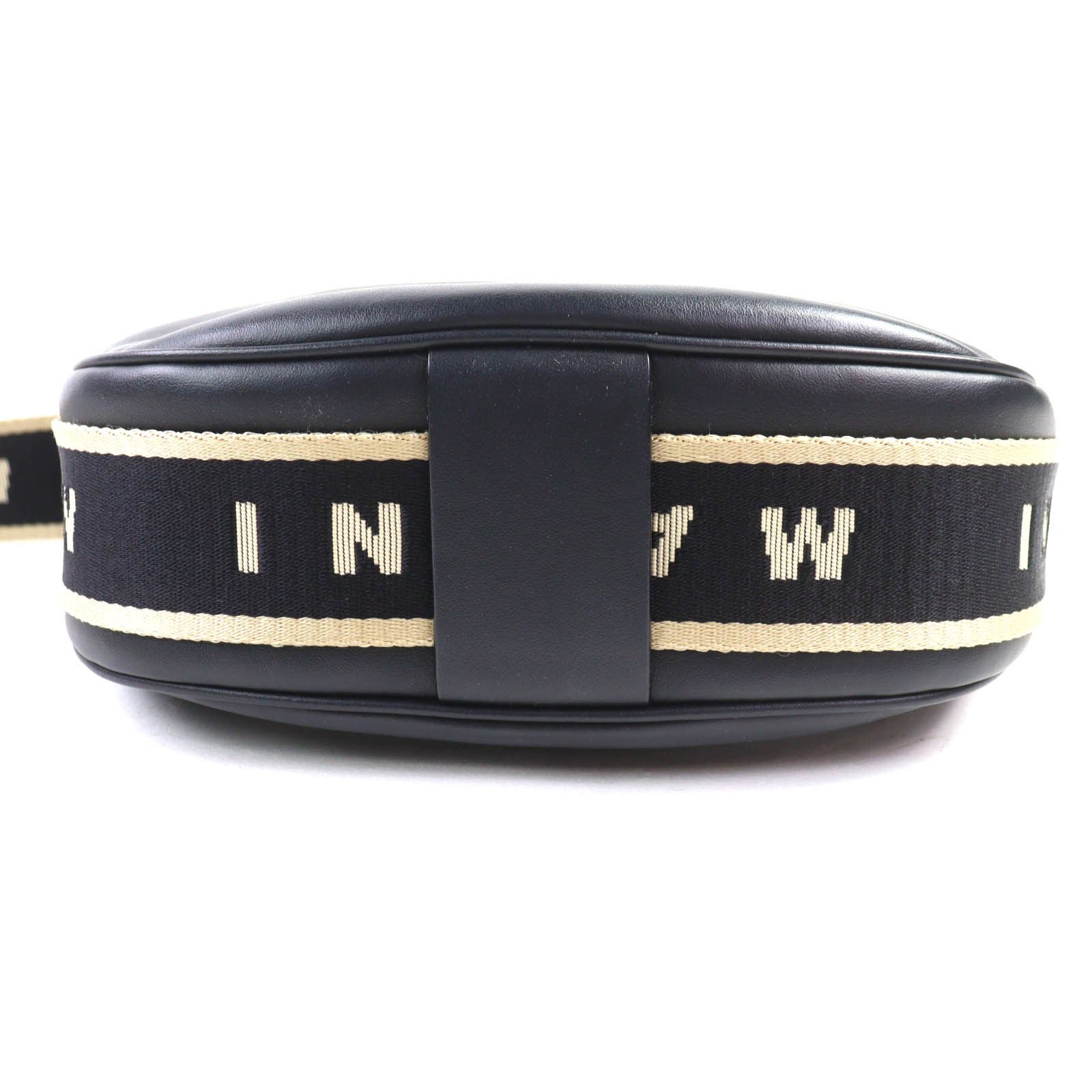 Marni Marni Marni Leather Shoulder Bag Leather Shoulder Bag SBMP0128U0 DUTY FREE for USA Size ONE SIZE - 5 Thumbnail