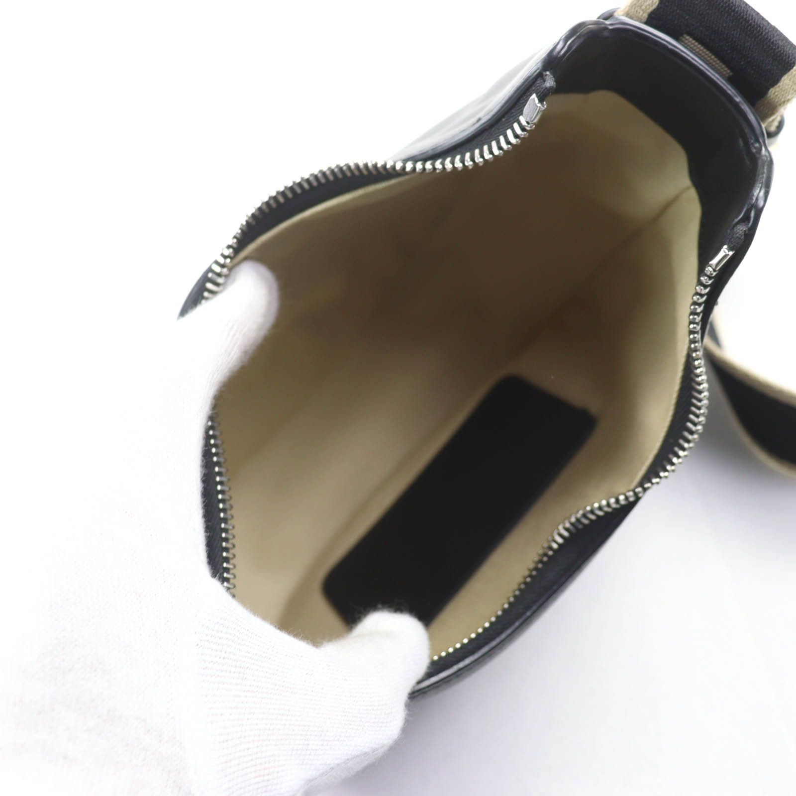 Marni Marni Marni Leather Shoulder Bag Leather Shoulder Bag SBMP0128U0 DUTY FREE for USA Size ONE SIZE - 9 Thumbnail