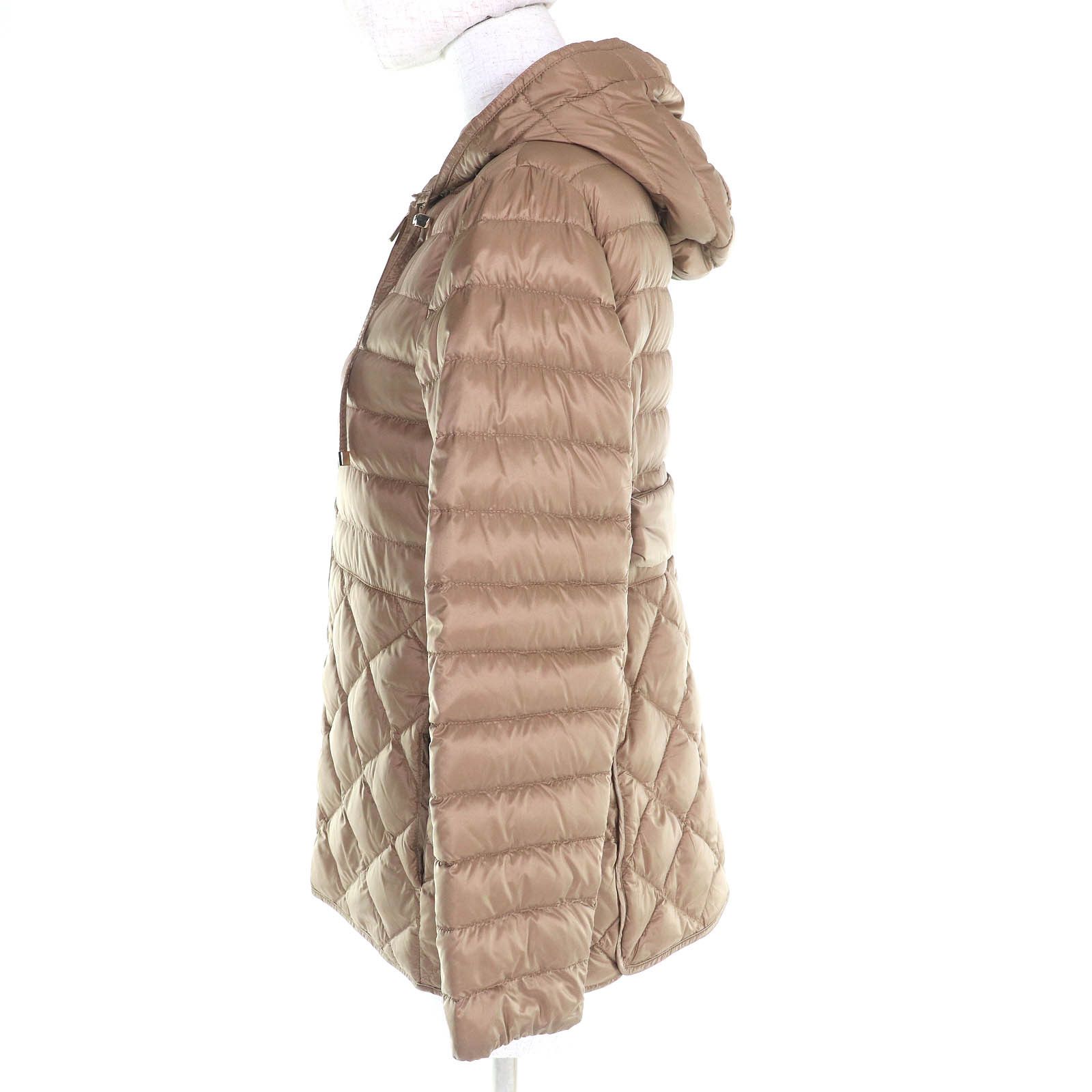 Max Mara MaxMara Max Mara The Cube Down Jacket Textile Outerwear DUTY FREE for USA Size ONE SIZE - 2 Thumbnail