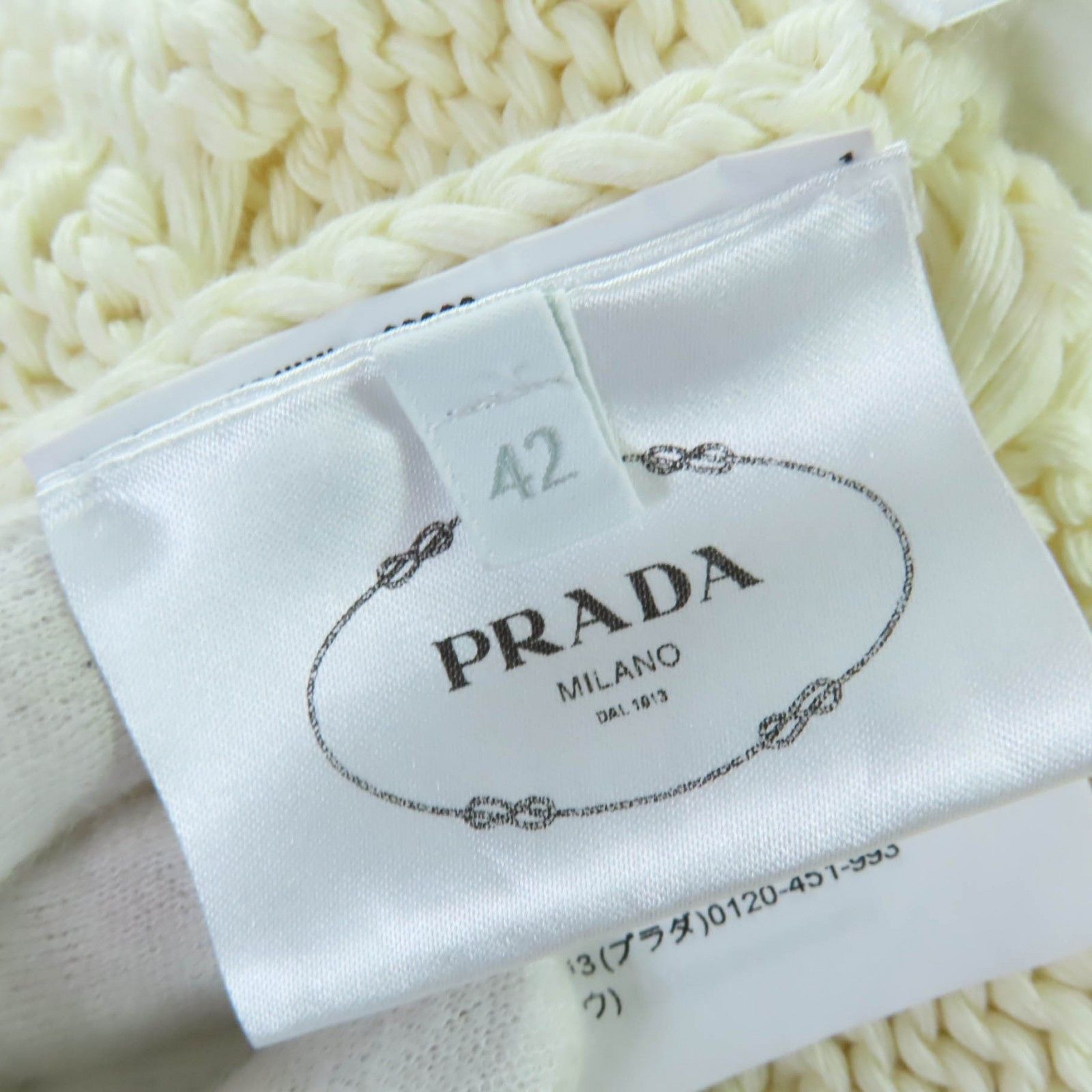 Prada Prada Prada Triangle Logo Cotton Knitwear Textile Tops P29837 DUTY FREE for USA Size ONE SIZE - 7 Thumbnail