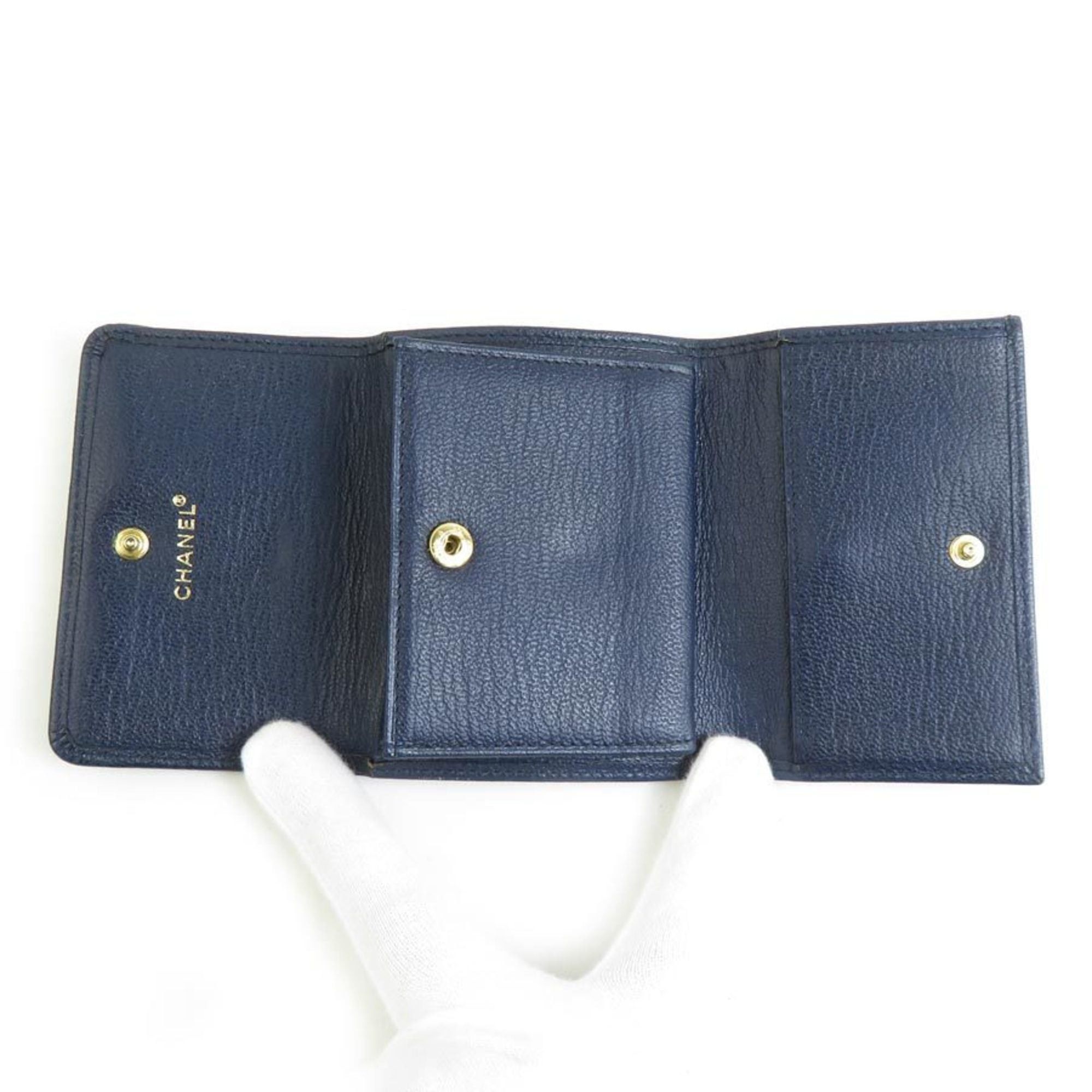 Chanel CHANEL Tri-fold Leather Wallet, Navy, Women's, r10949g Size ONE SIZE - 3 Thumbnail