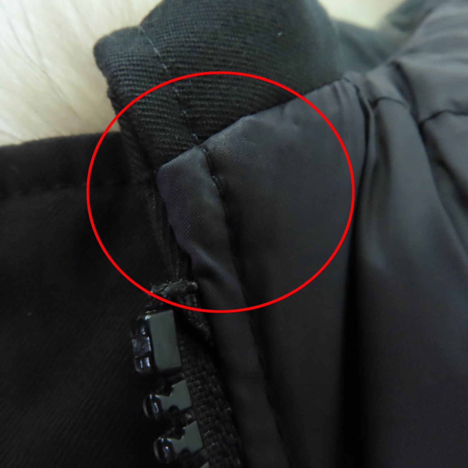 Other Other Pyrenex BORDEAUX Raccoon fur Down Coat Plastic / Synthetic Outerwear DUTY FREE for USA Size ONE SIZE - 13 Thumbnail