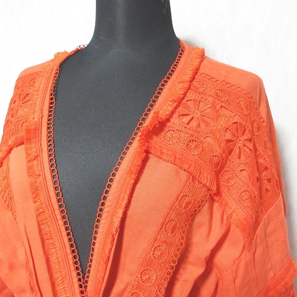 Other Other GRACE CONTINENTAL Lace Patch Blouse Others Tops 0124241020 DUTY FREE for USA Size ONE SIZE - 4 Thumbnail