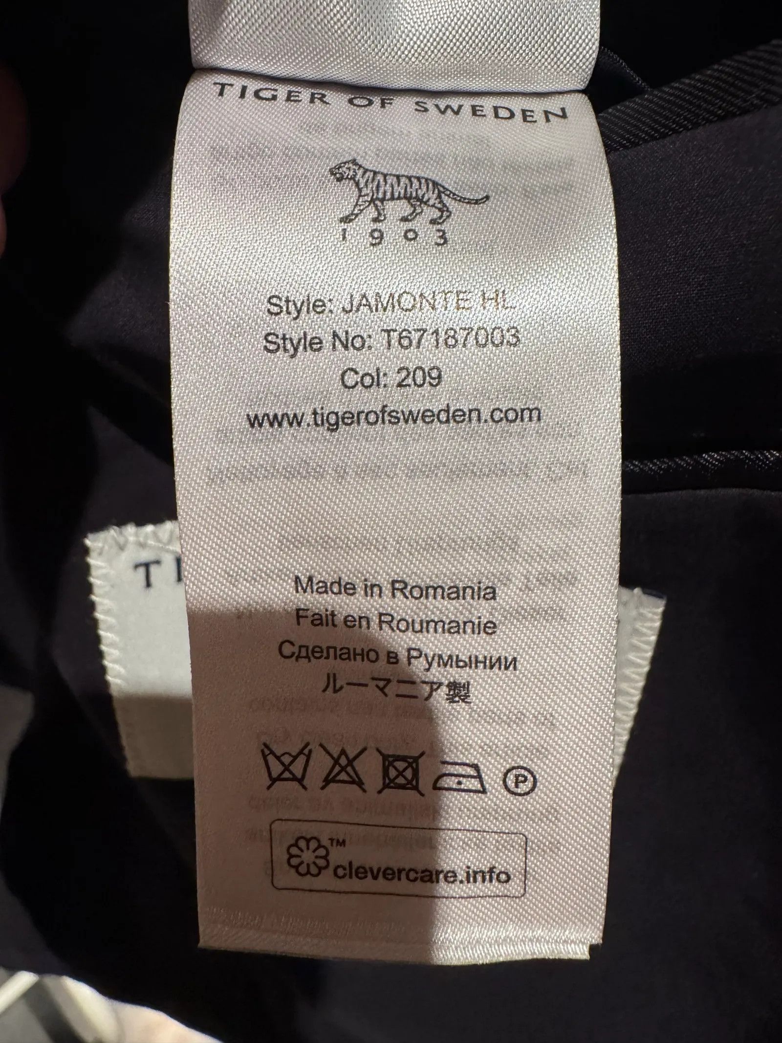 Tiger of Sweden Tiger of Sweden Jamonte Blazer Size 38R - 4 Thumbnail