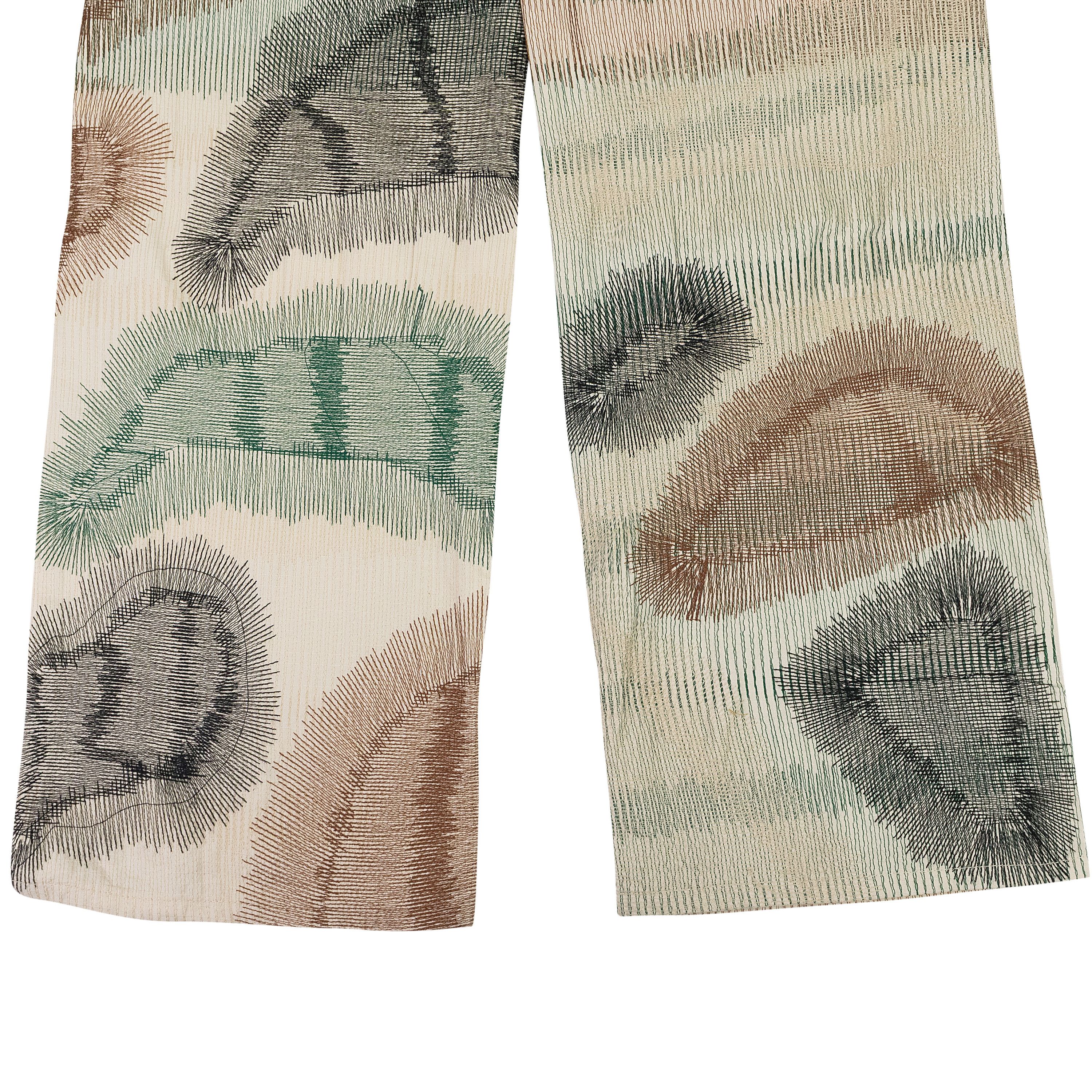 Who Decides War IVORY CAMOUFLAGE EMBROIDERY PANTS SIZE 30