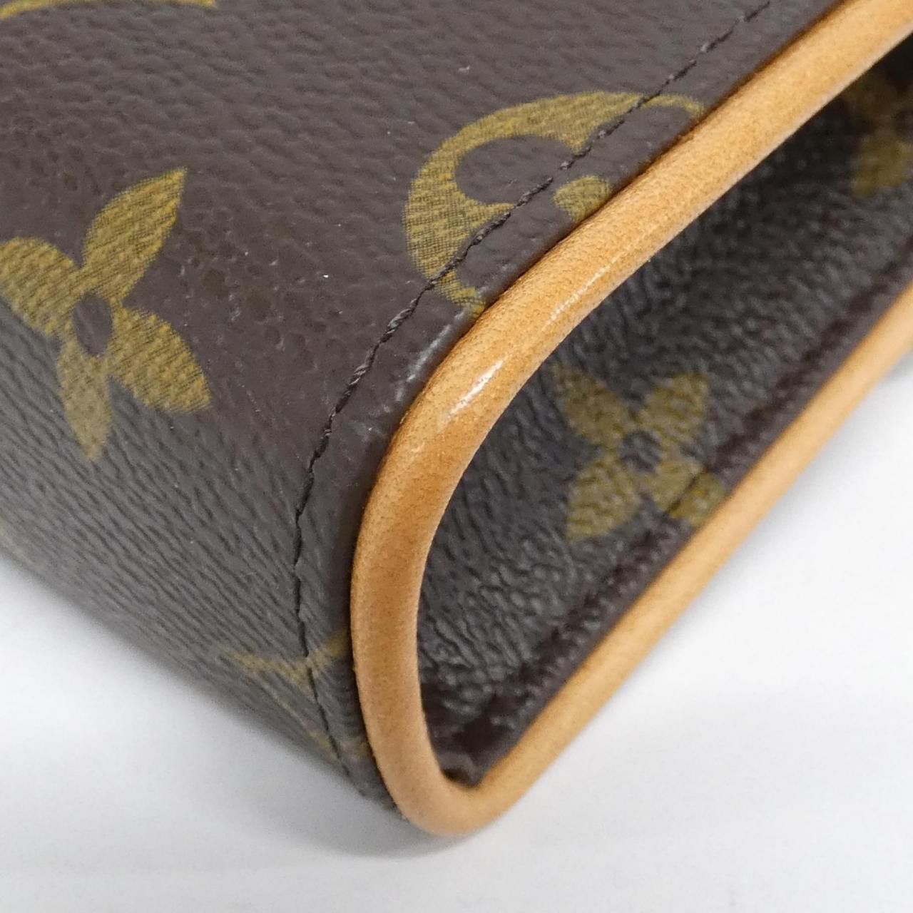 Louis Vuitton Louis Vuitton Louis Vuitton Pochette Florentine Monogram Waist Bag Textile Belt Bag M51855+M67303 DUTY FREE for USA Size ONE SIZE - 3 Thumbnail