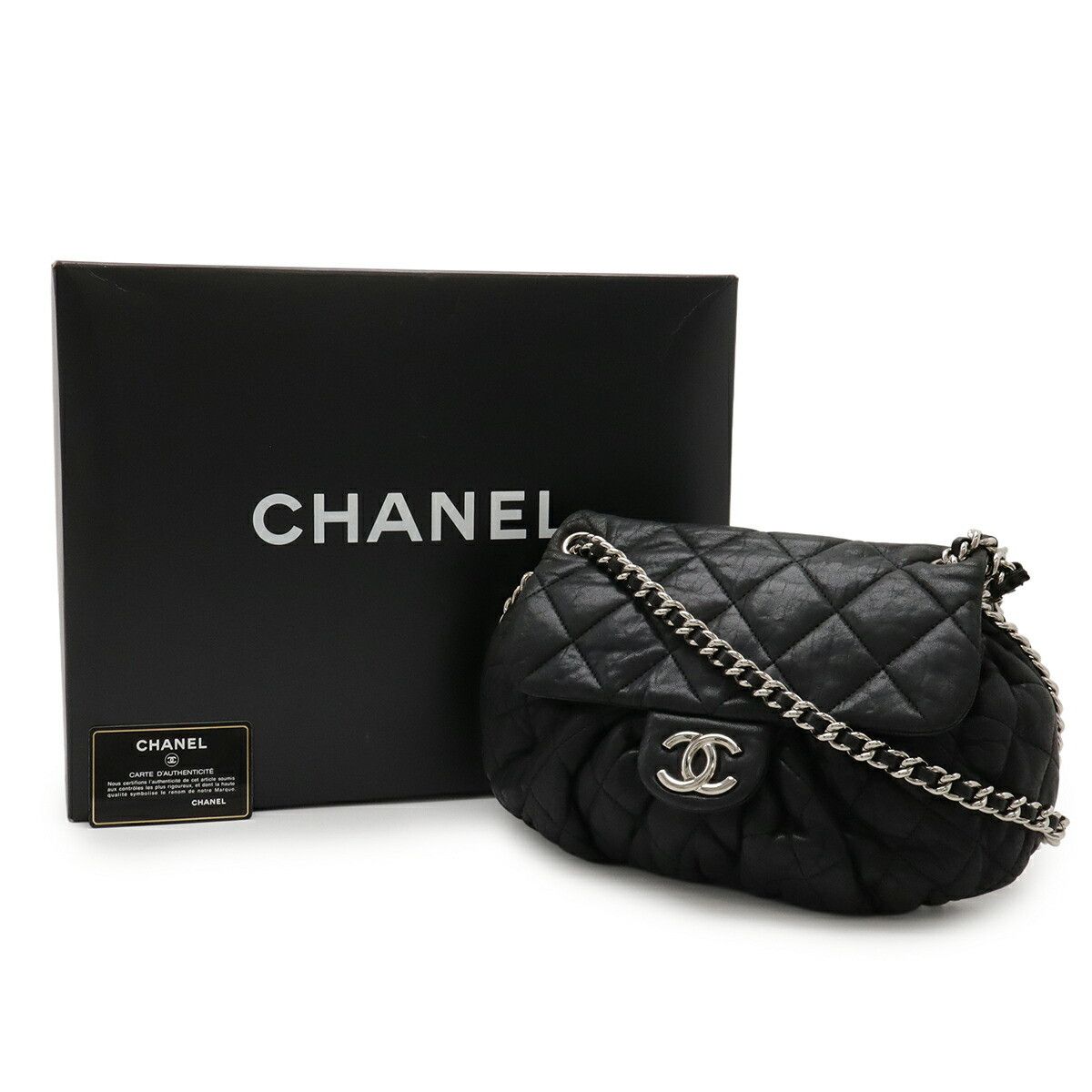 Chanel Chanel Chanel Matelassé Chain Around Lambskin Shoulder Bag Leather Shoulder Bag A49889 DUTY FREE for USA Size ONE SIZE - 9 Thumbnail