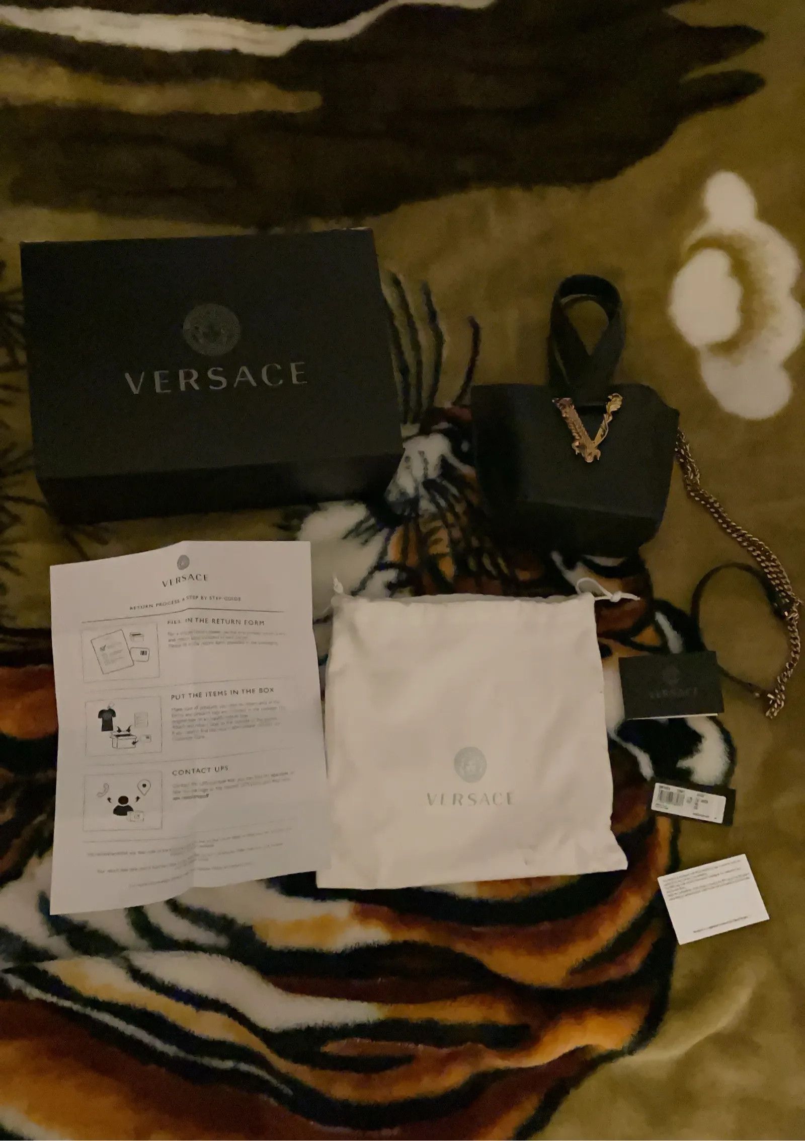 Versace Versace Bucket Bag Size ONE SIZE - 8 Thumbnail