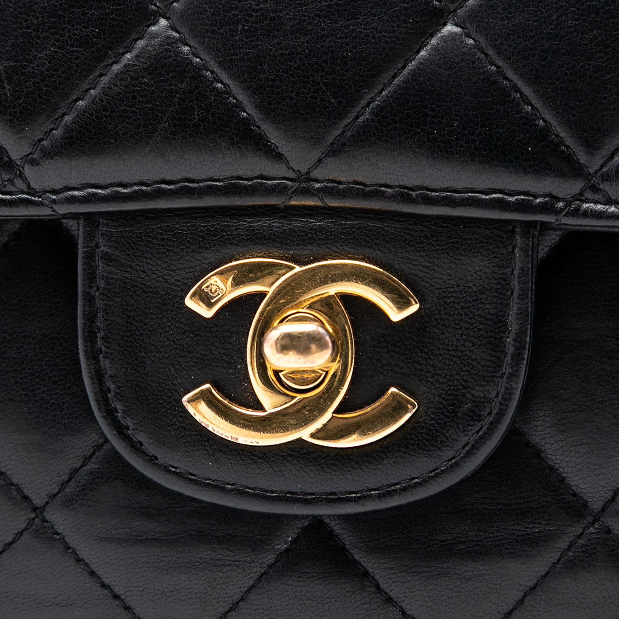 Chanel Chanel Medium Quilted Lambskin Double Sided Flap Size ONE SIZE - 5 Thumbnail