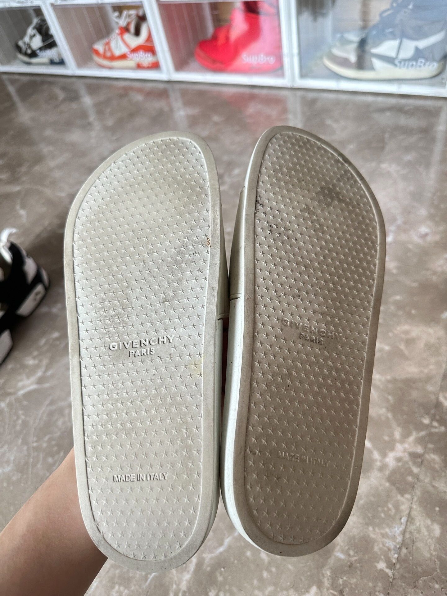 Givenchy givenchy logo slide sandals for sale Size US 9 / EU 42 - 3 Thumbnail