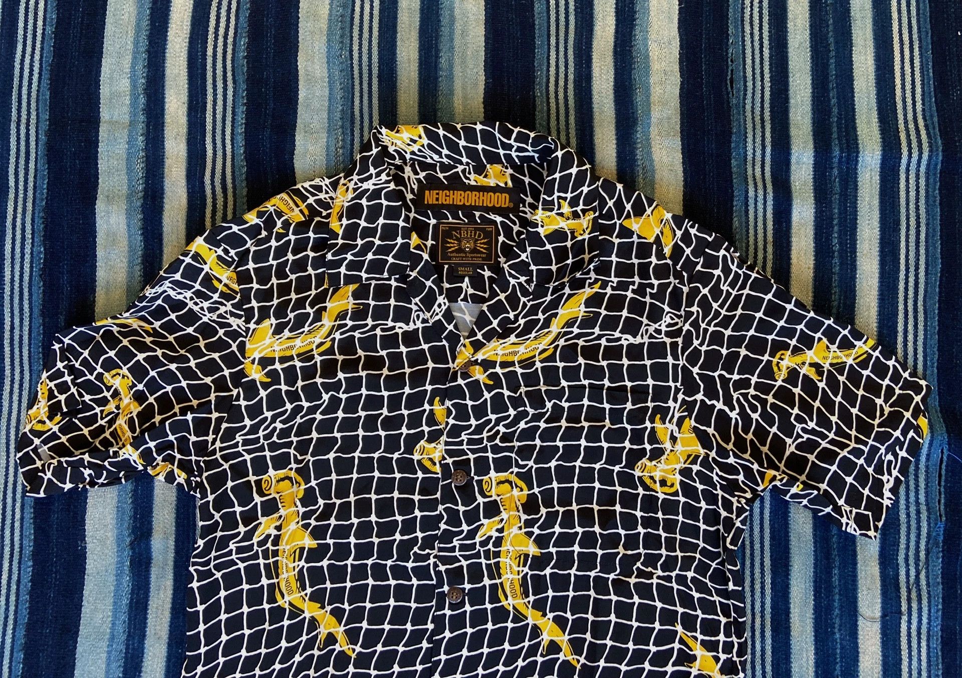 Neighborhood neighborhood shark aloha short sleeve shirt Size US S / EU 44-46 / 1 - 3 Thumbnail