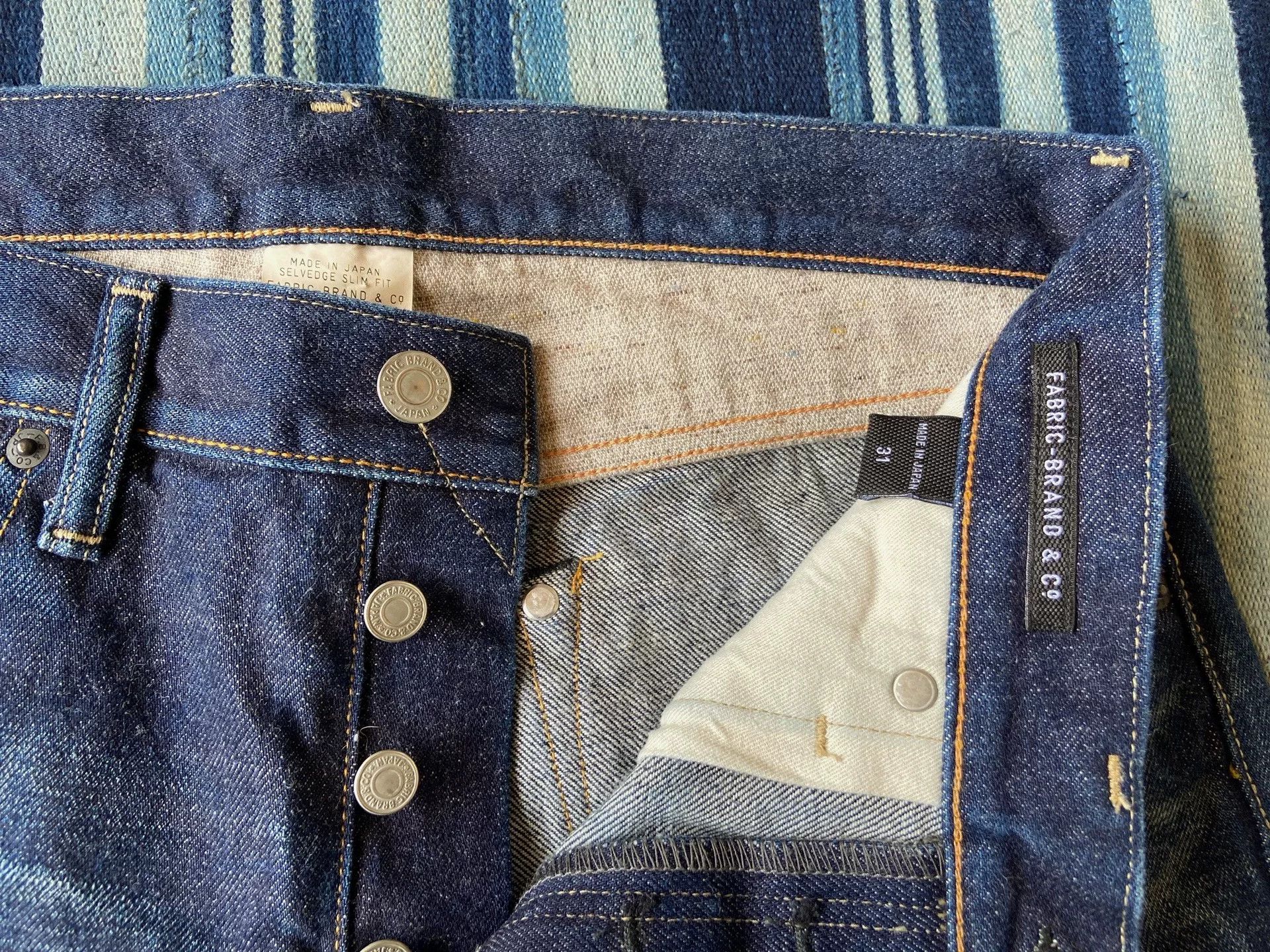 Vanquish washed vintage-style raw denim jeans Size US 31 - 5 Thumbnail