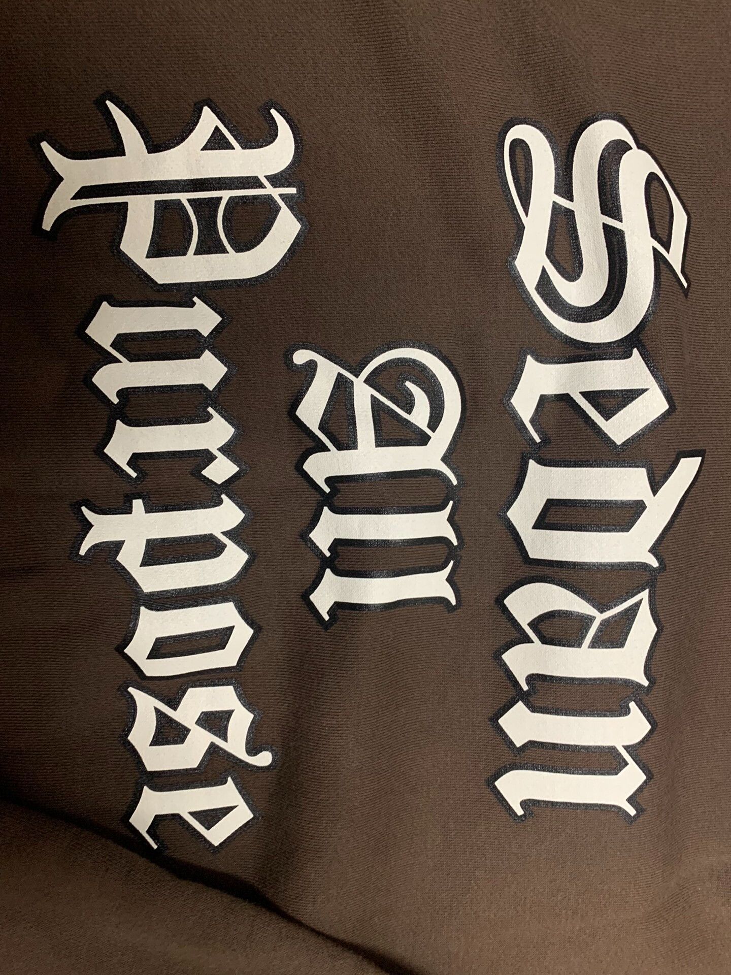 Japanese Brand sedan all-purpose old english logo hoodie Size US XL / EU 56 / 4 - 5 Thumbnail