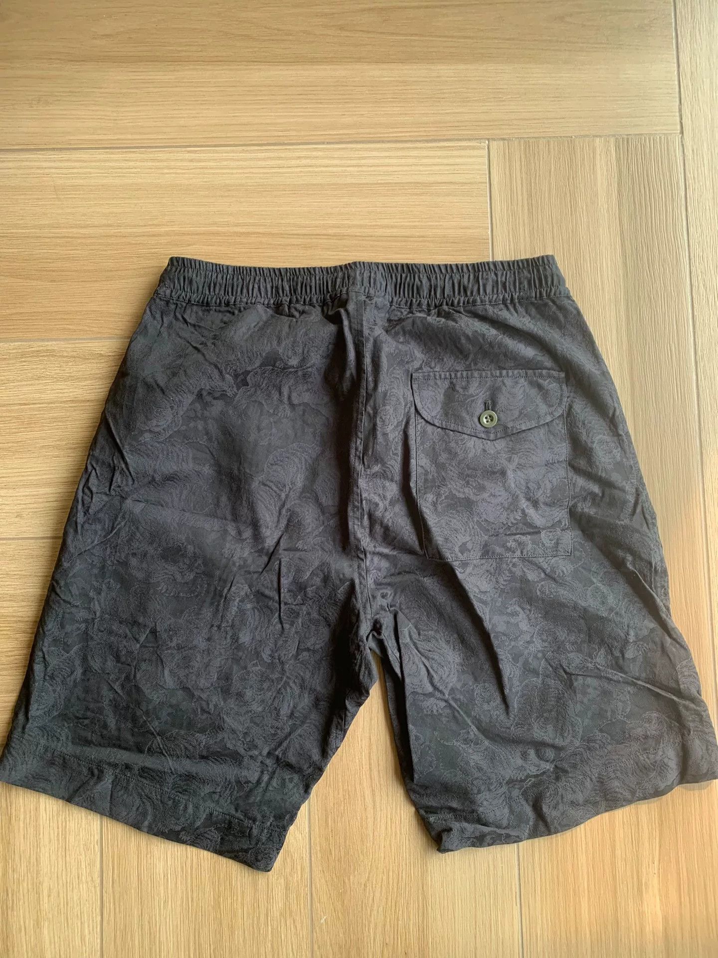 Japanese Brand black cotton drawstring beach shorts Size US 30 / EU 46 - 2 Thumbnail