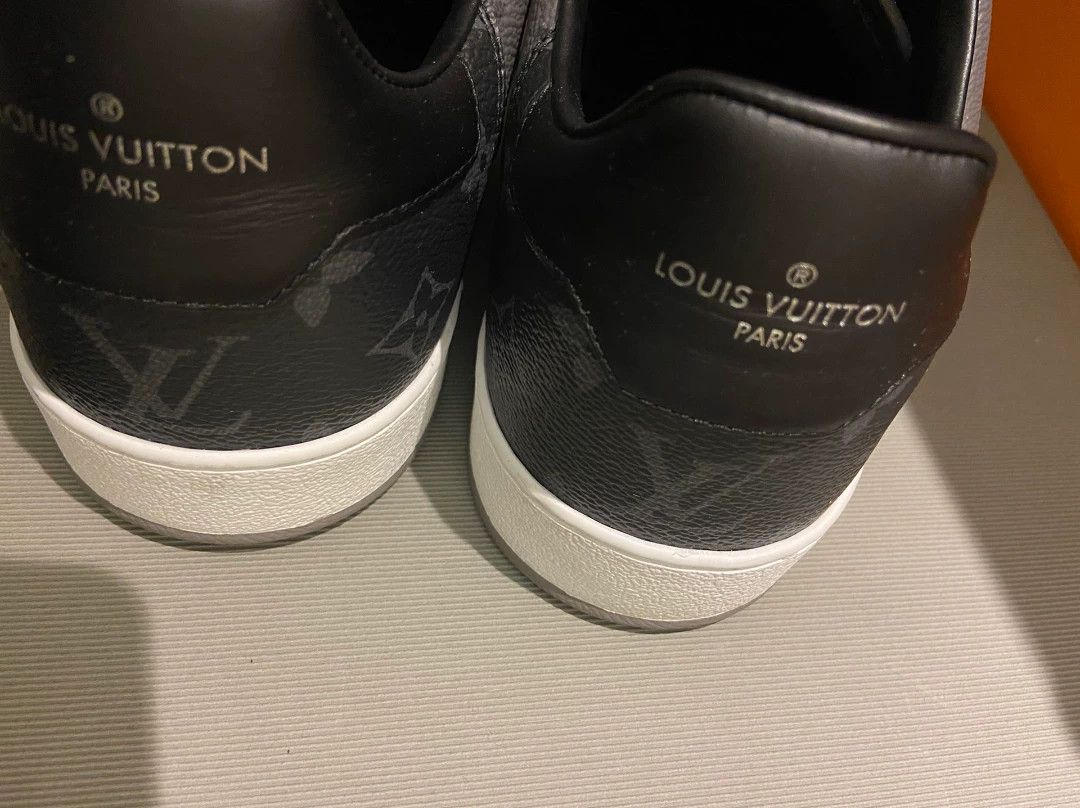 Louis Vuitton lv rivoli gray and black sneakers Size US 9 / EU 42 - 3 Thumbnail