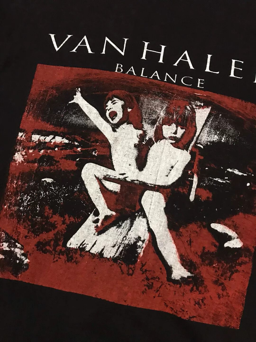 Vintage vintage van halen balance tour t-shirt Size US XL / EU 56 / 4 - 3 Thumbnail